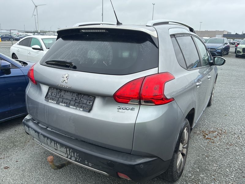 Peugeot 2008 1.6 e-HDi Style 2015 – снимка 5