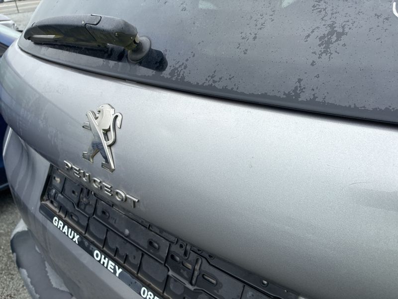 Peugeot 2008 1.6 e-HDi Style 2015 – снимка 27