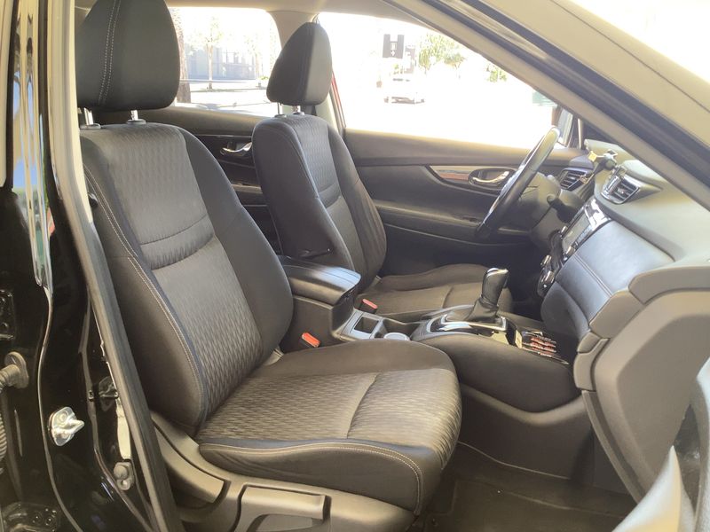 Nissan X-Trail 1.6 dCi N-Connecta — zdjęcie 11
