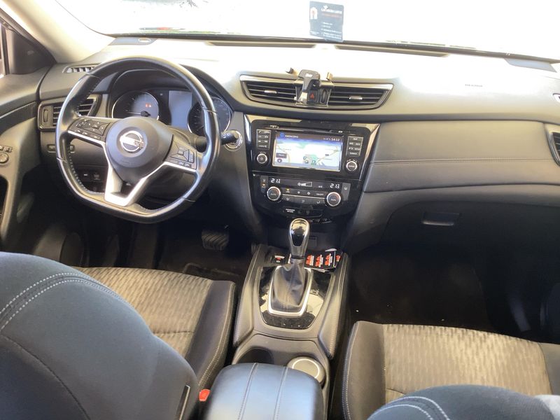 Nissan X-Trail 1.6 dCi N-Connecta — zdjęcie 12