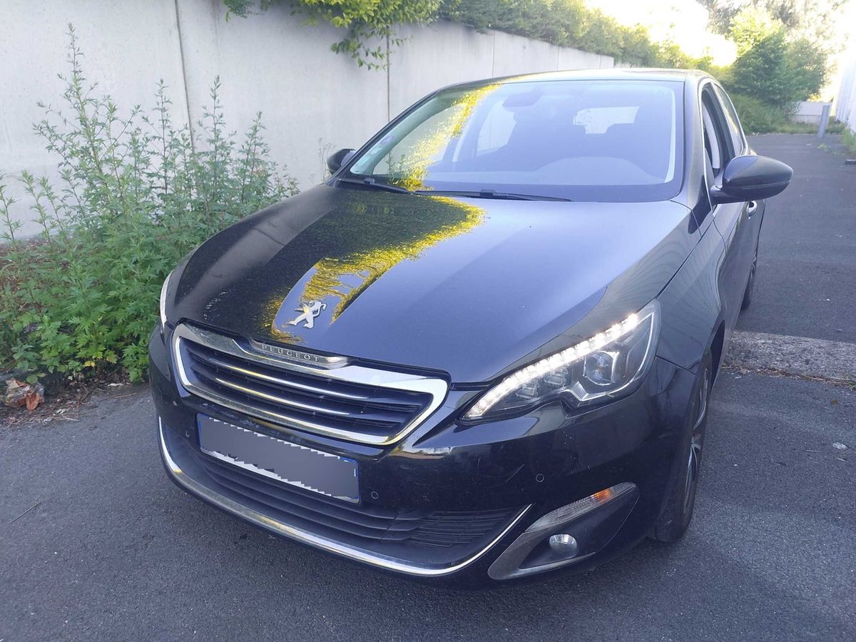 Peugeot 308 2016