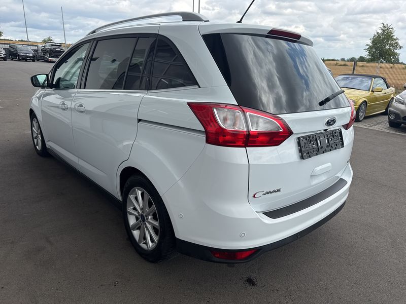 Ford Grand C-Max 1.0 EcoBoost Titanium — zdjęcie 3