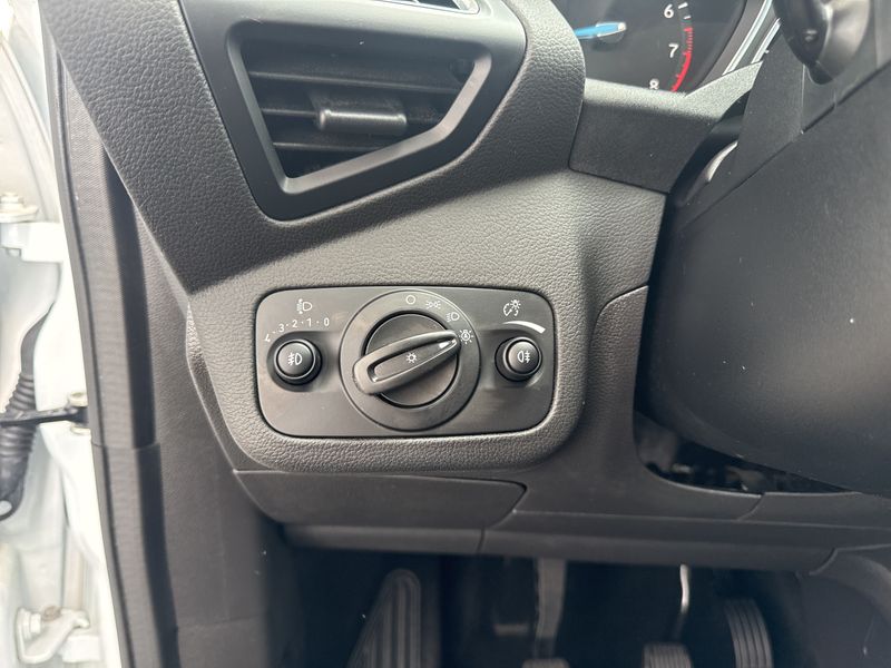 Ford Grand C-Max 1.0 EcoBoost Titanium — zdjęcie 17