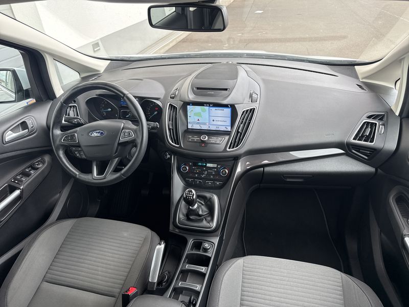 Ford Grand C-Max 1.0 EcoBoost Titanium — zdjęcie 11