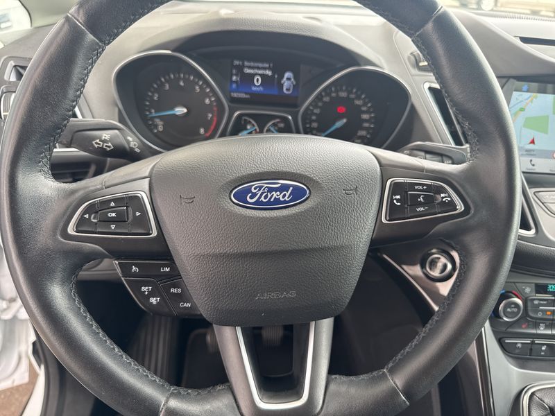 Ford Grand C-Max 1.0 EcoBoost Titanium — zdjęcie 18