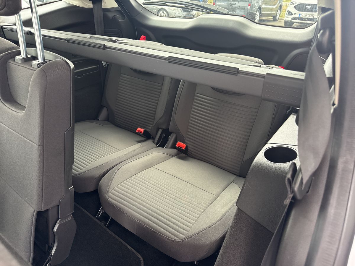 Ford Grand C-Max 1.0 EcoBoost Titanium