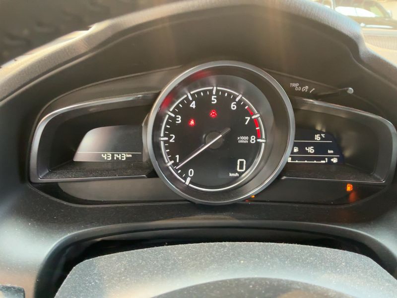 Mazda 3 2.0 Exclusive-Line — zdjęcie 13