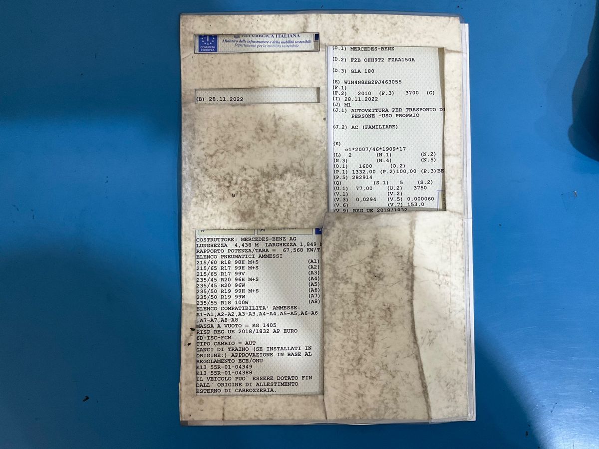 Mercedes-Benz GLA-Klasse GLA 180 AMG Line