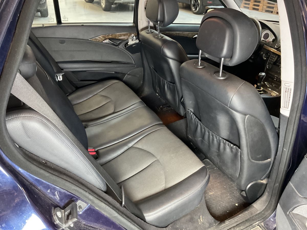 Mercedes-Benz E-Klasse 2007 — photo 8