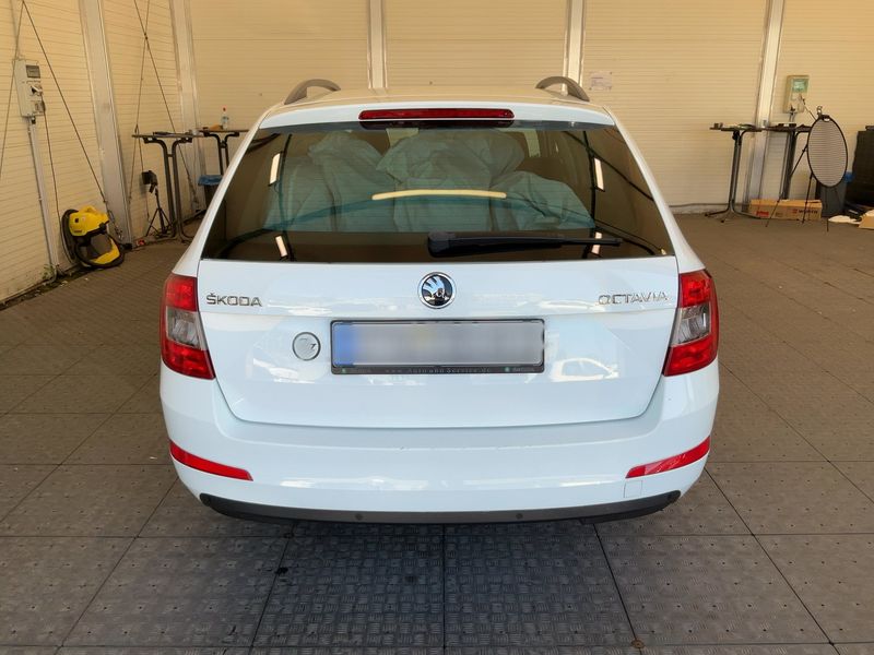 Skoda Octavia 1.2 TSI Ambition — zdjęcie 5