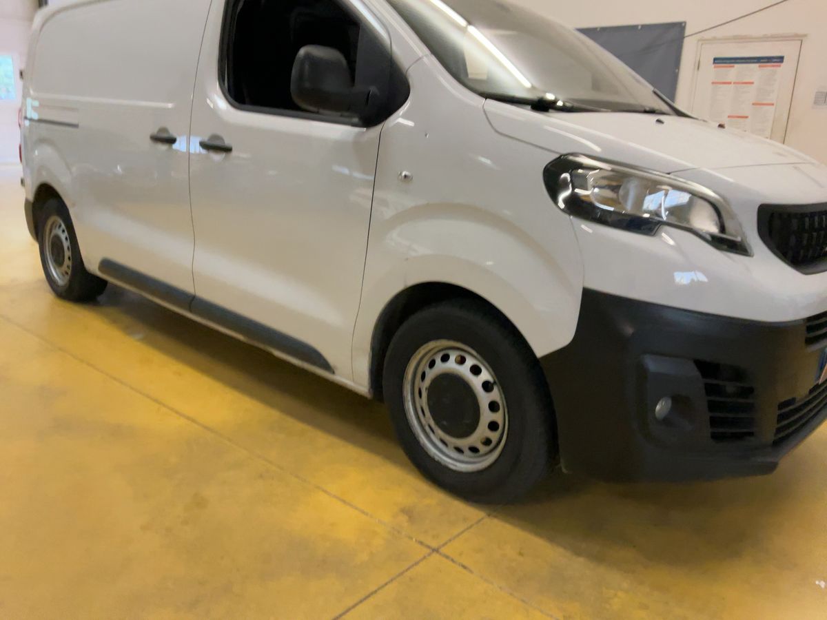 Peugeot Expert 2023 — photo 13