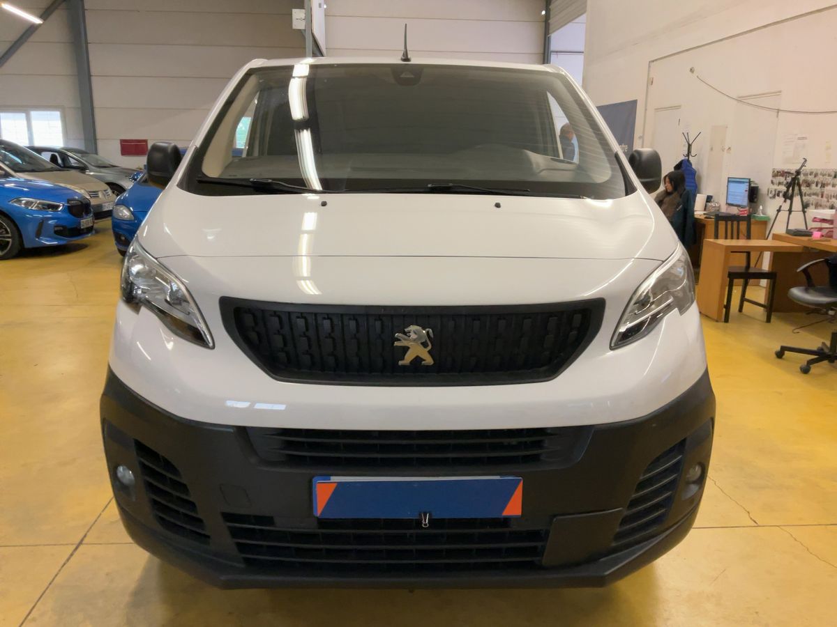 Peugeot Expert 2023 — photo 15