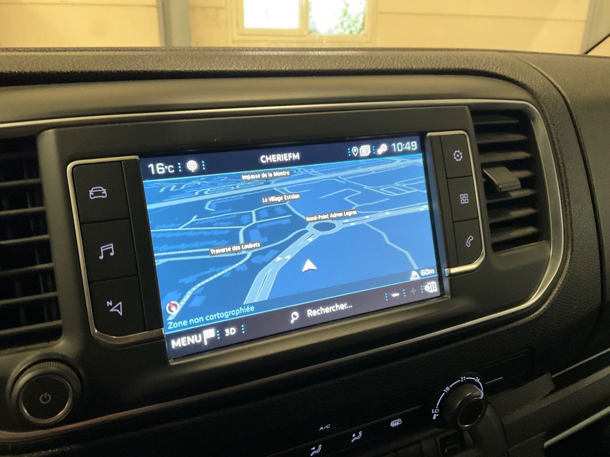 Peugeot Expert 2023 — photo 32