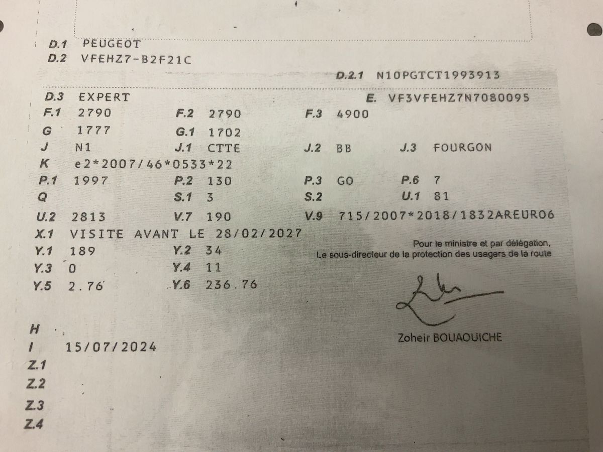 Peugeot Expert 2023 — photo 21