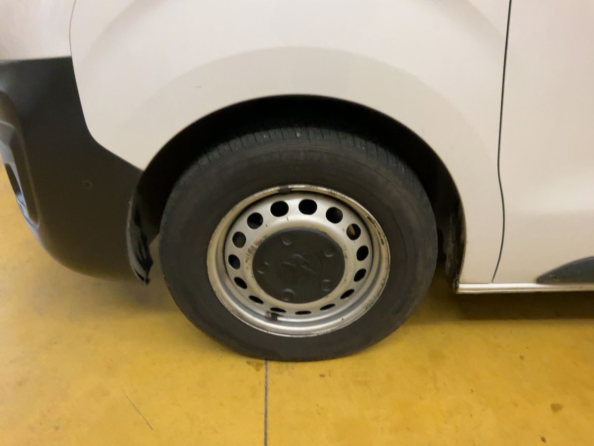 Peugeot Expert 2023 — photo 4