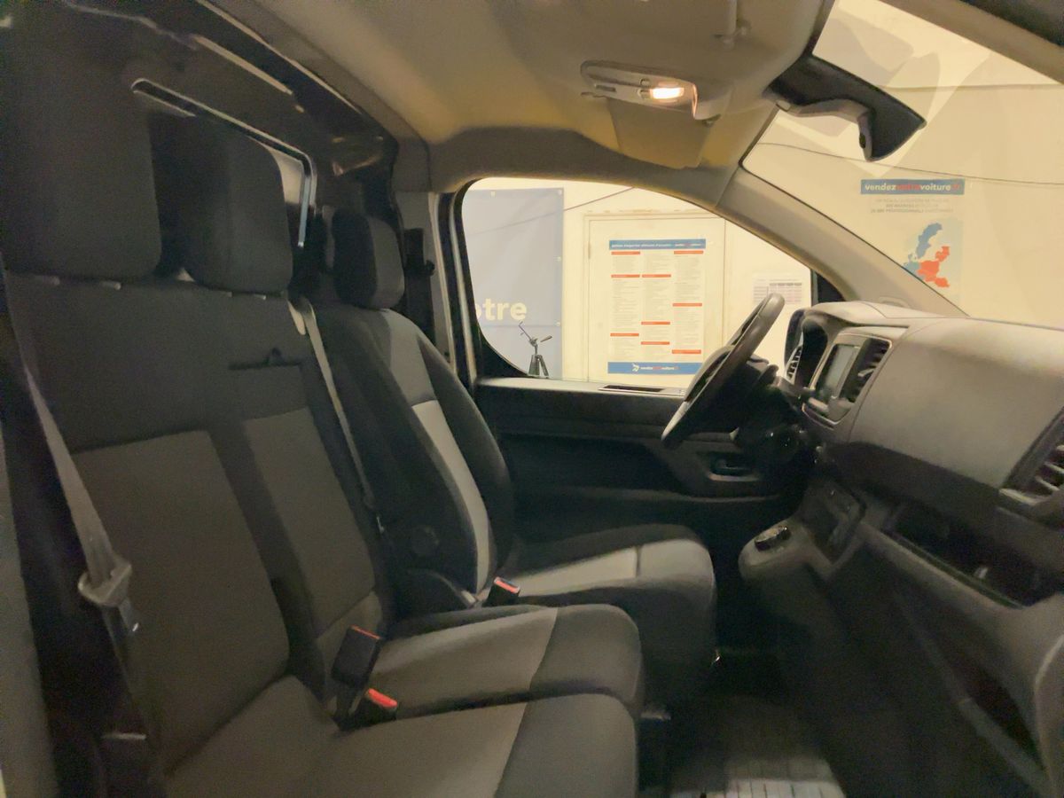 Peugeot Expert 2023 — photo 17