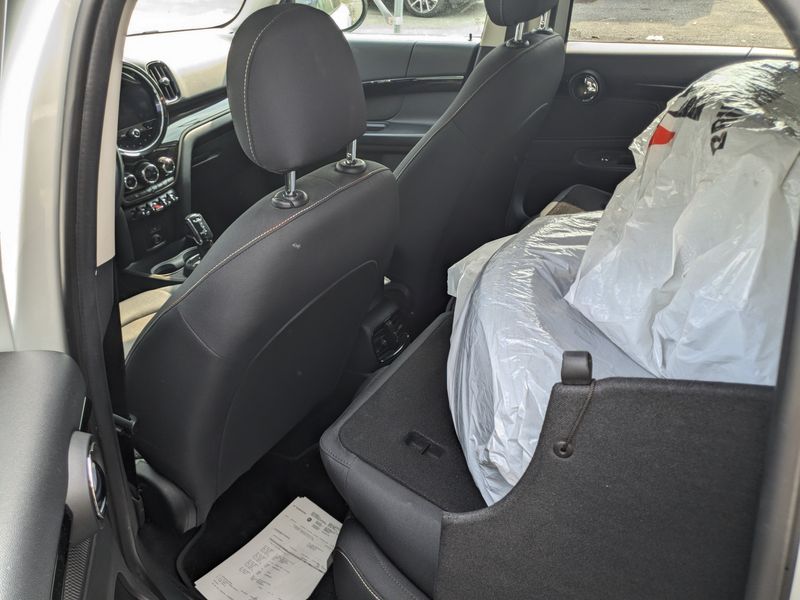 MINI Countryman Cooper D Essential Trim — zdjęcie 13