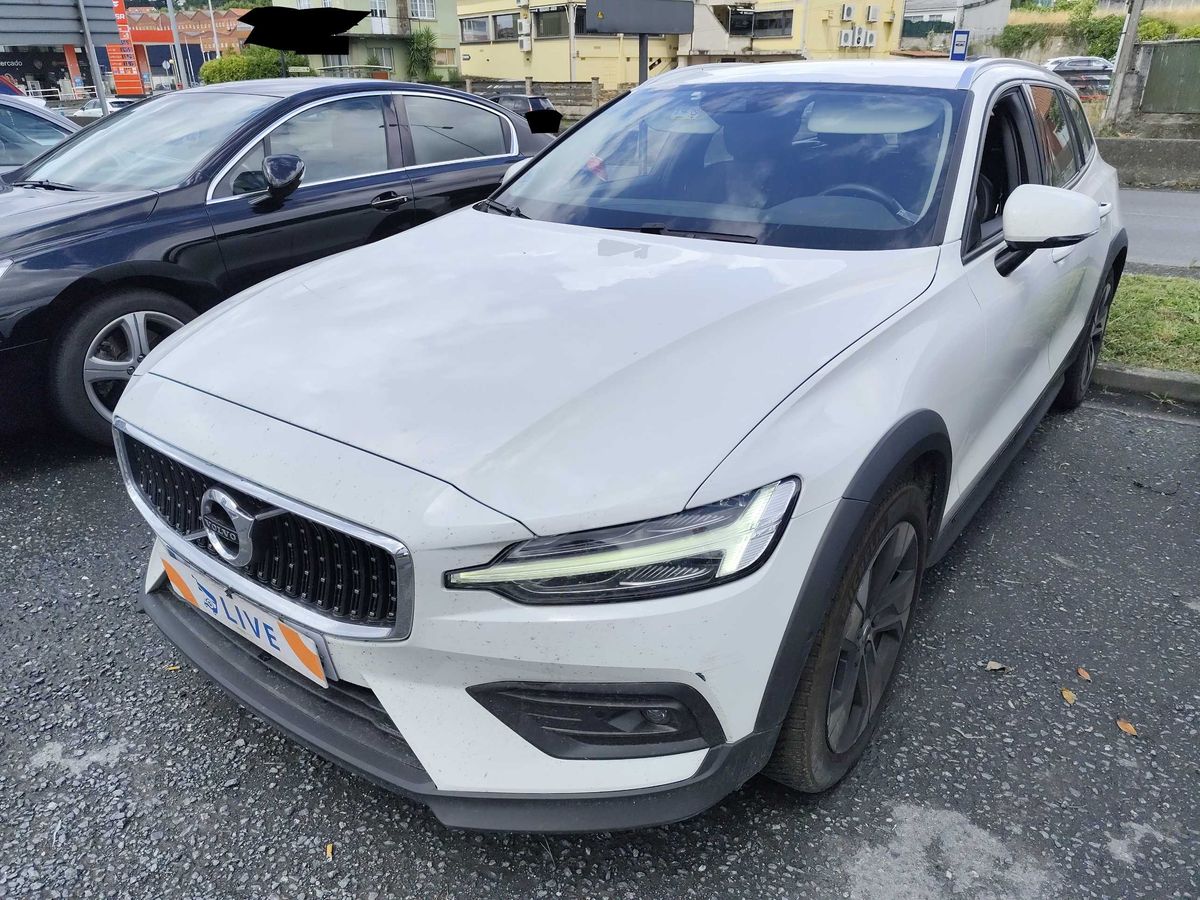 Volvo V60 2020