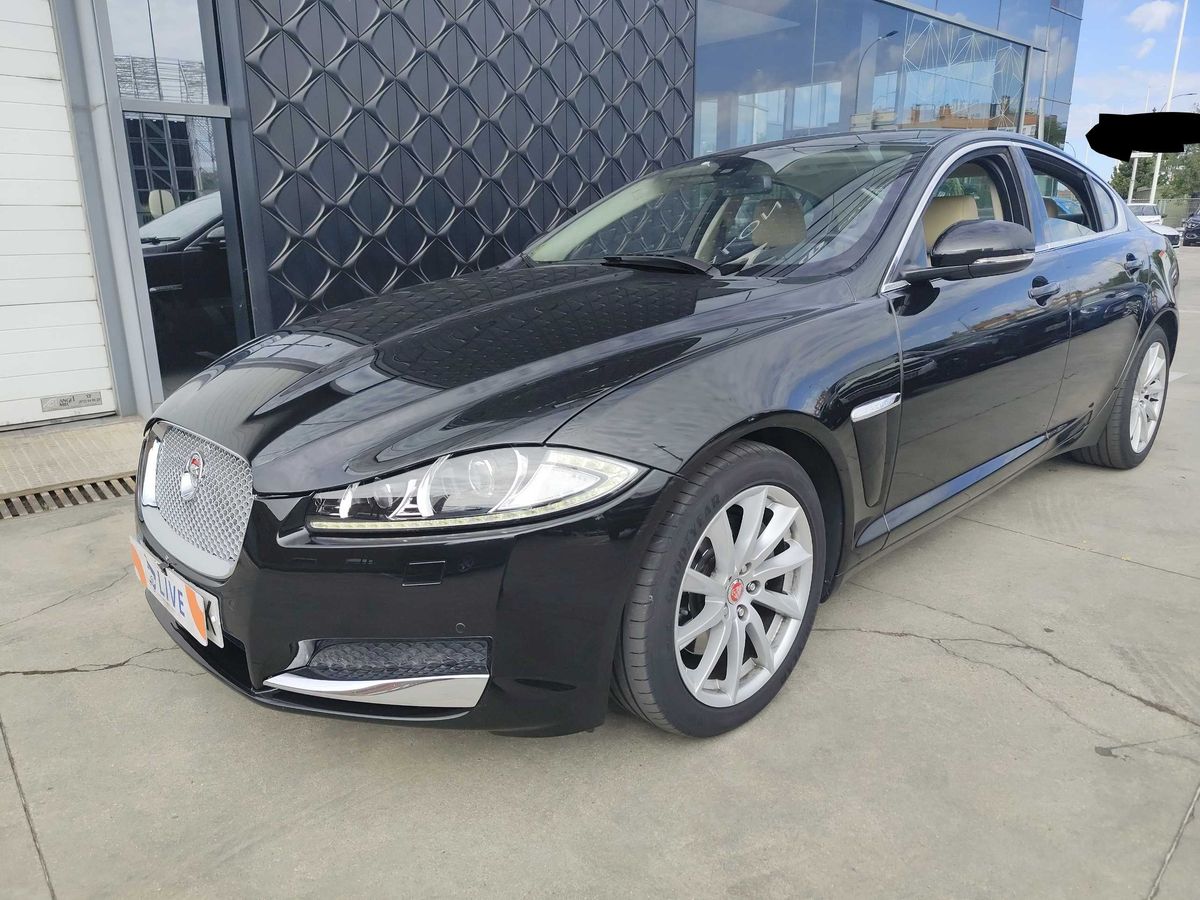 Jaguar XF 2013