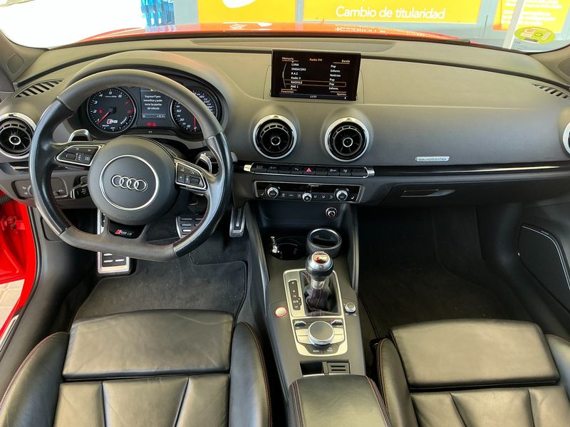 Audi RS 3 Sportback 2.5 TFSI quattro — zdjęcie 12