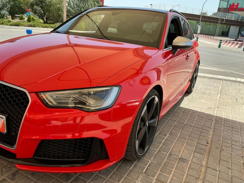 Audi RS 3 Sportback 2.5 TFSI quattro — zdjęcie 2