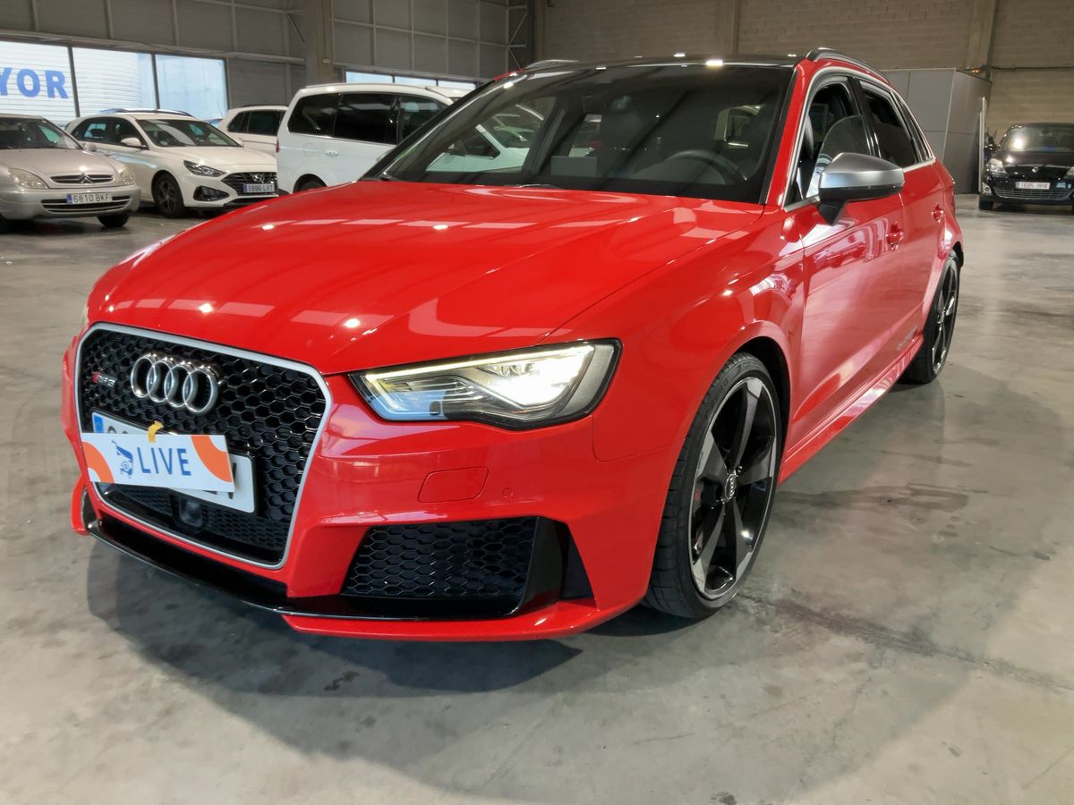 Audi RS 2015