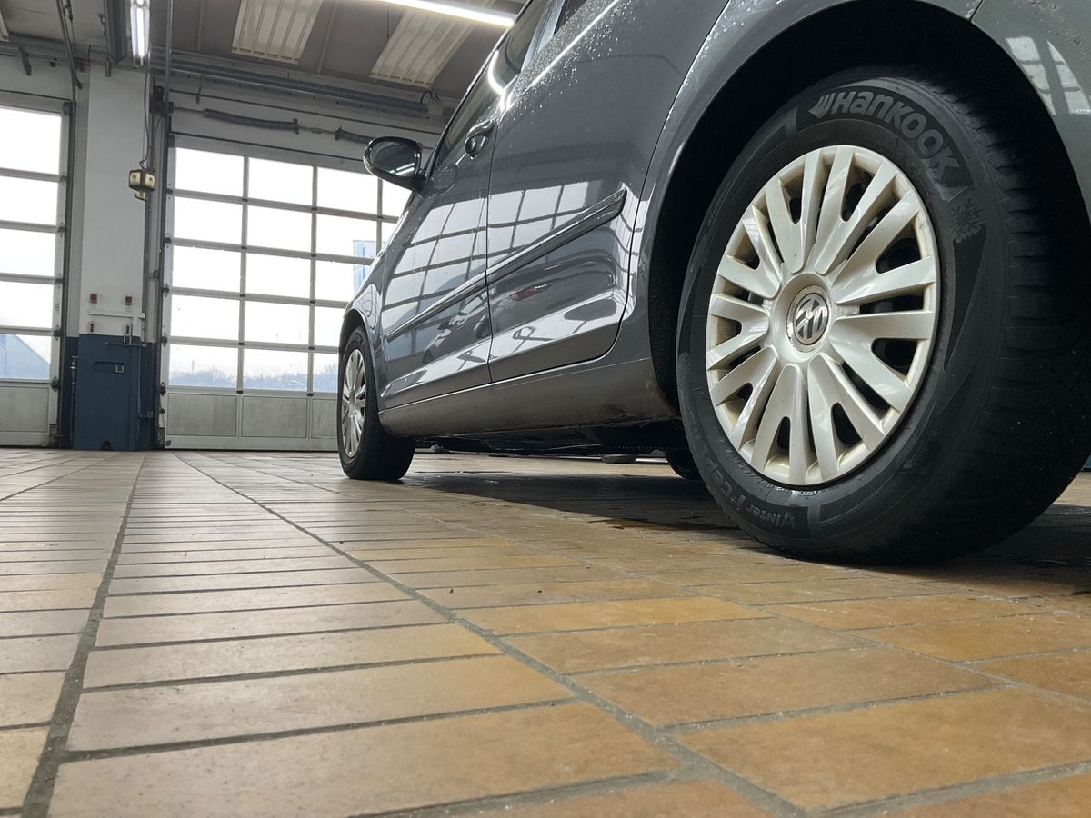 Volkswagen Golf 2012 — photo 28