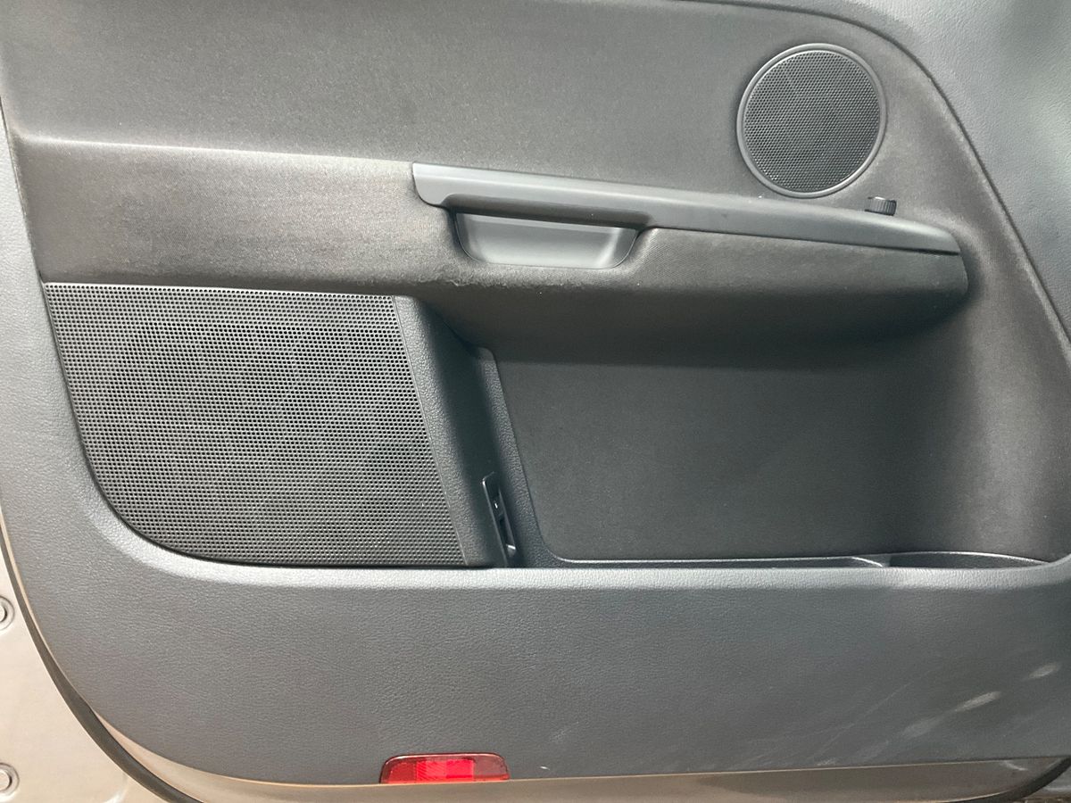 Volkswagen Golf 2012 — photo 49