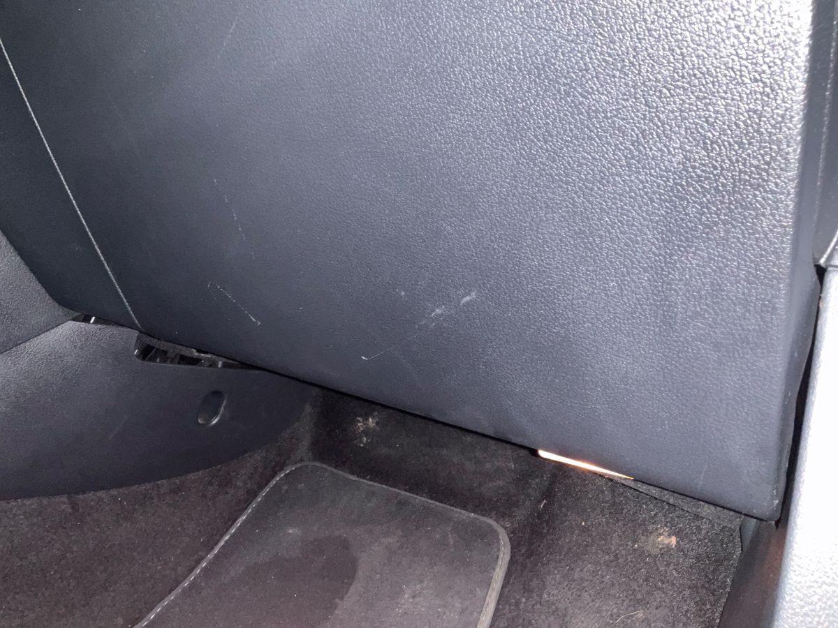 Volkswagen Golf 2012 — photo 39