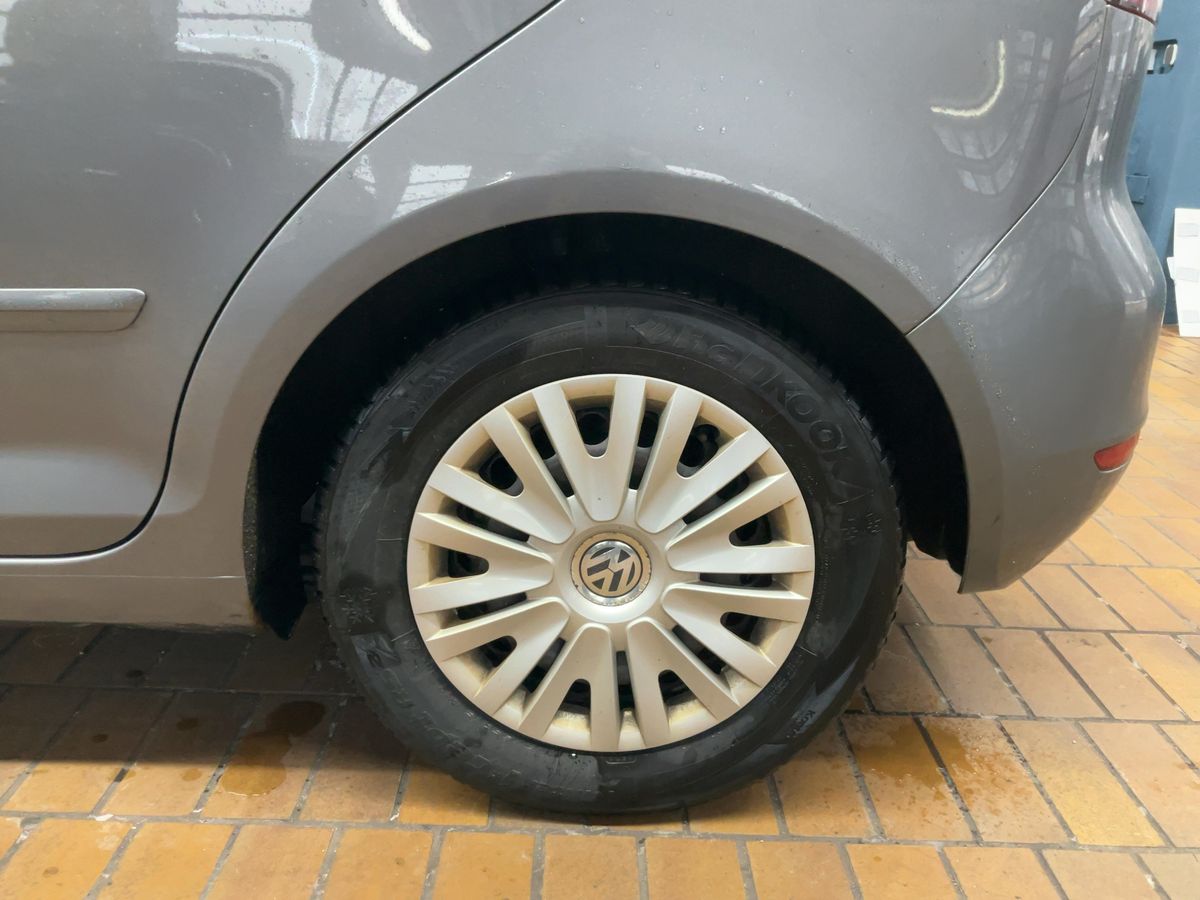Volkswagen Golf 2012 — photo 6