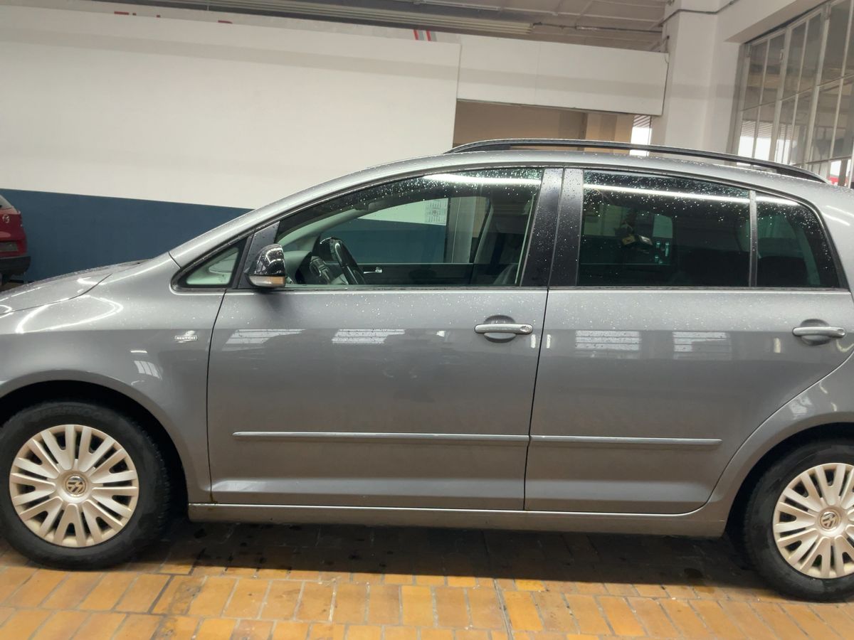 Volkswagen Golf 2012 — photo 5