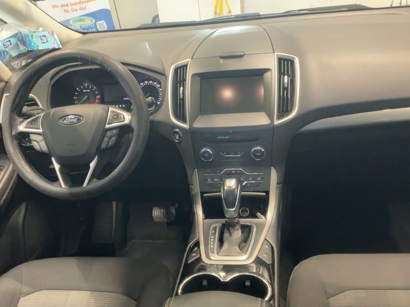 Ford Galaxy 2.0 TDCi Business — zdjęcie 12