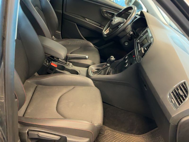 Seat Leon 1.4 TSI ACT FR — zdjęcie 11