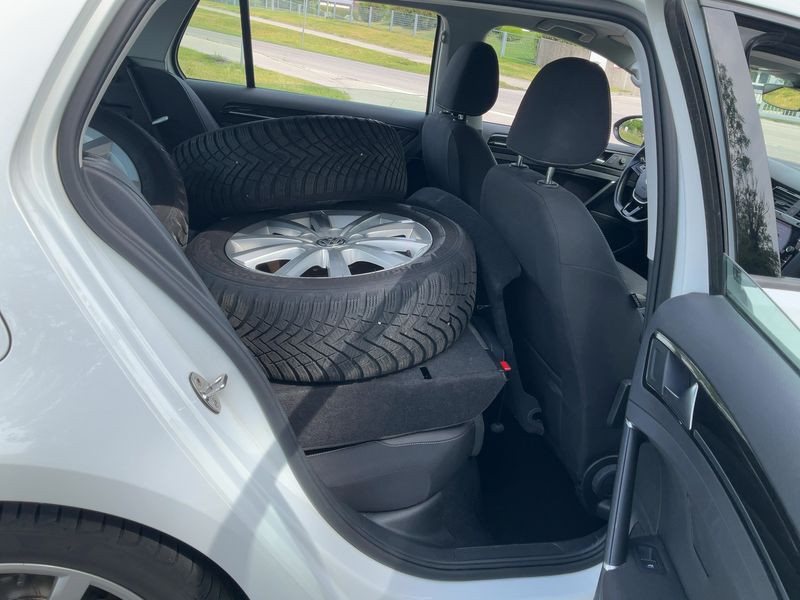 Volkswagen Golf VII 2.0 TDI Highline BlueMotion Tech — zdjęcie 14