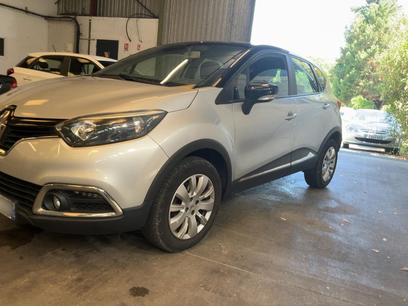 Renault Captur 1.5 dCi Energy Zen 2015 – снимка 2