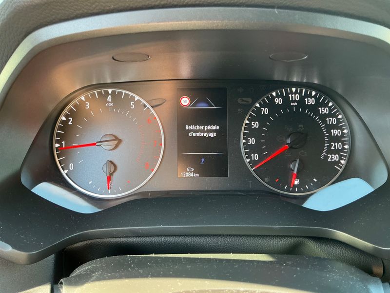Renault Captur 1.0 TCe LPG Evolution 2024 – снимка 18