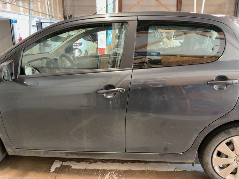 Peugeot 108 1.2 VTi Active — zdjęcie 4