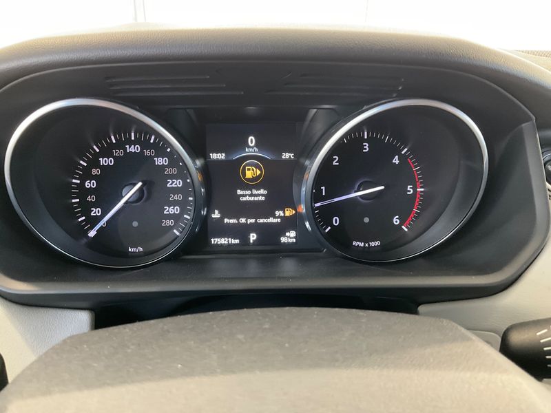 Land Rover Range Rover Sport 3.0 V6 TDI HSE — zdjęcie 13
