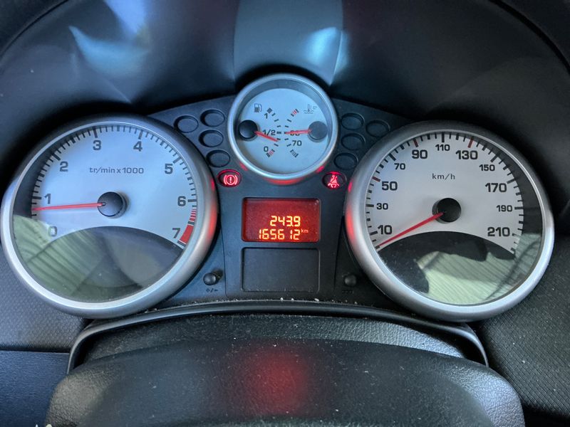 Peugeot 207 1.4 Tendance — zdjęcie 4
