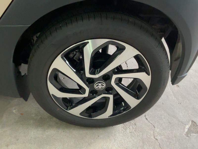 Toyota Aygo X 1.0 VVT-i Design 2024 – снимка 5