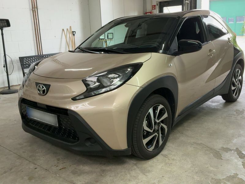 Toyota Aygo X 1.0 VVT-i Design