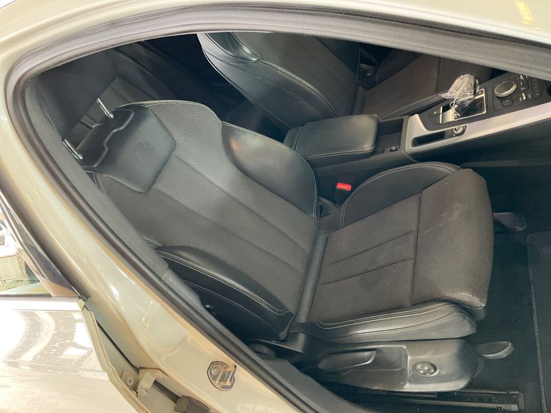 Audi A4 2.0 TDI quattro Sport 2016 – снимка 49