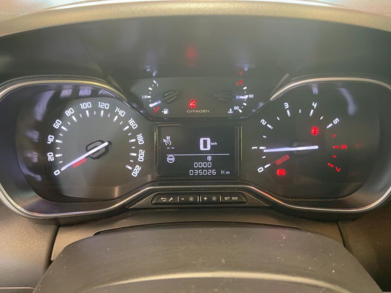 Citroen C3 Aircross 1.2 PureTech Shine Pack — zdjęcie 13