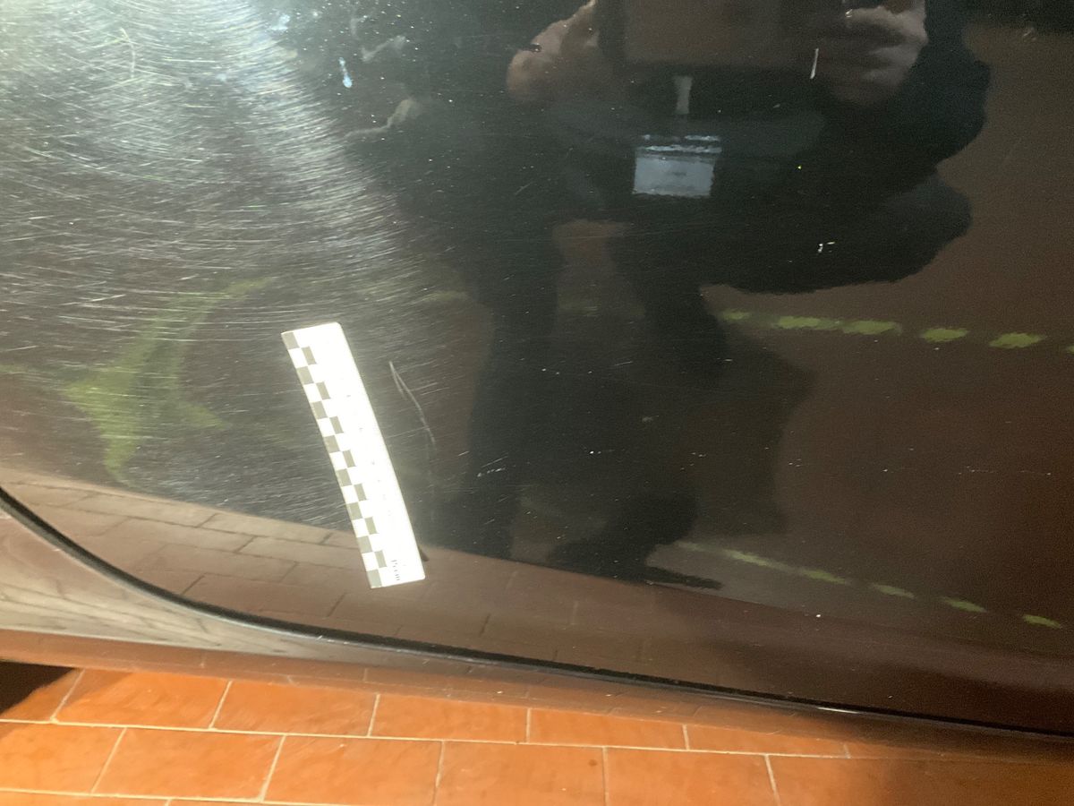 Volvo V40 2019 — photo 28