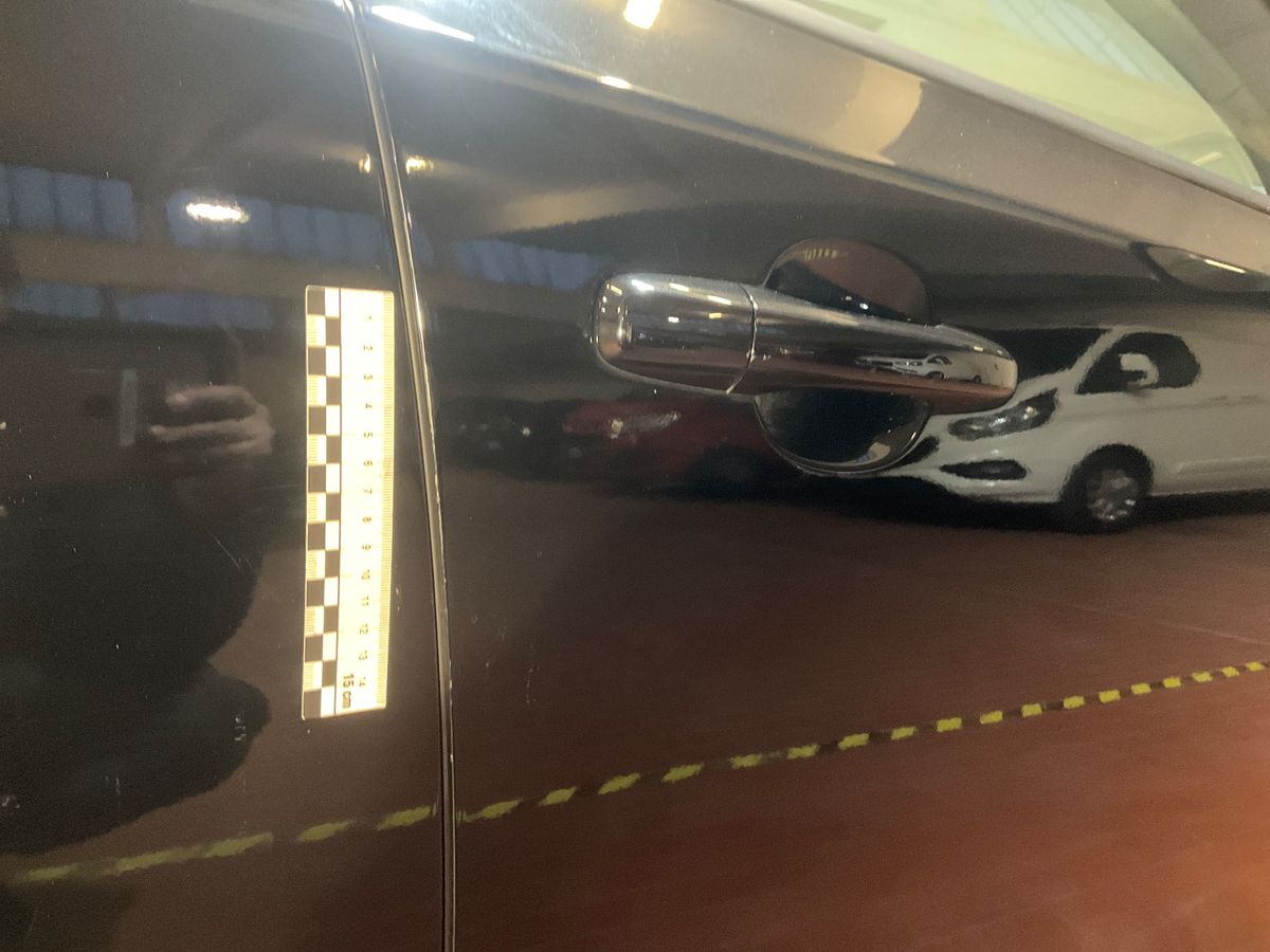 Volvo V40 2019 — photo 29