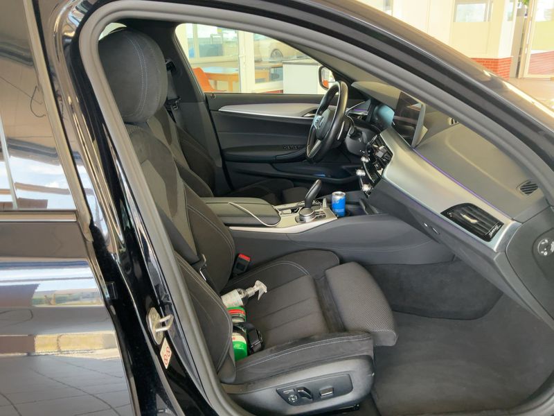 BMW 5er 530d Mild-Hybrid xDrive M Sport — zdjęcie 11