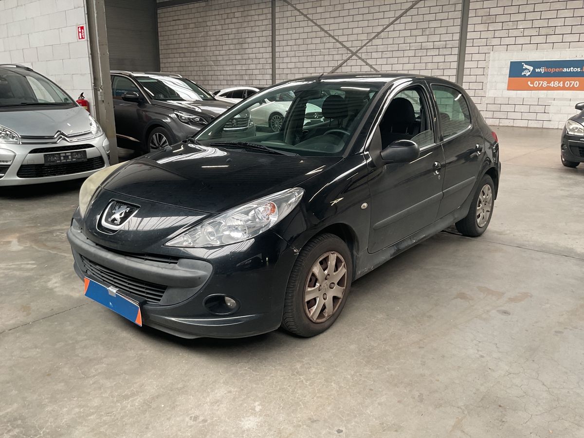 Peugeot 206+ 2011
