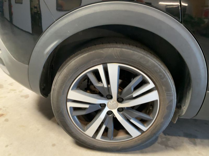 Peugeot 3008 1.6 Blue-HDi GT Line 2017 – снимка 9