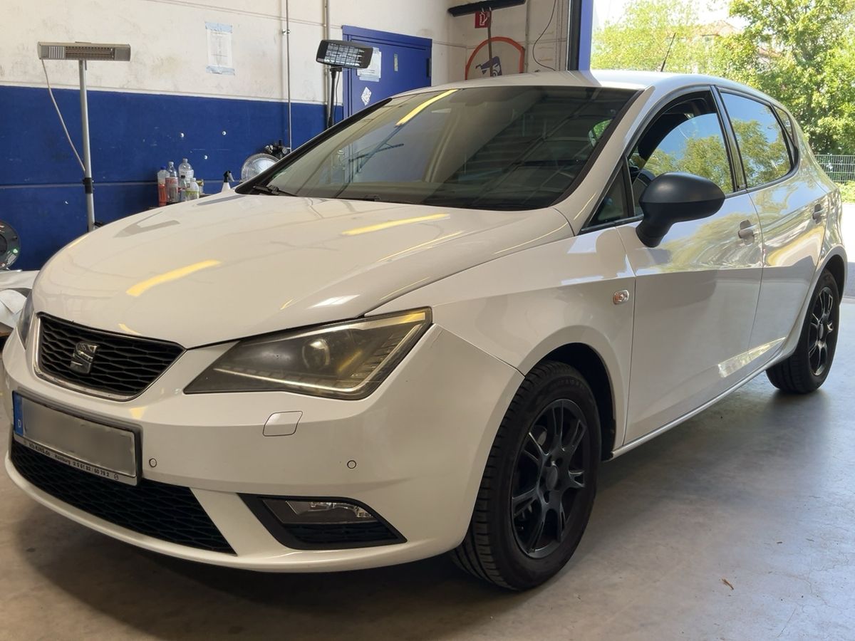 Seat Ibiza 2017 — photo 1