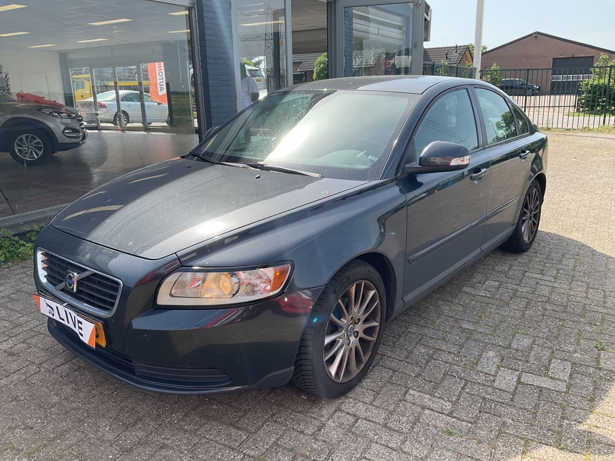 Volvo S40 2010